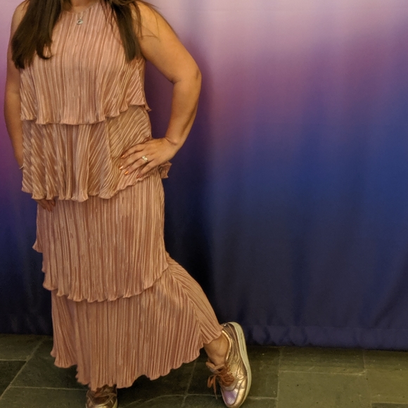 Asos rose gold halter dress nwt 8 10 12 - Picture 2 of 2